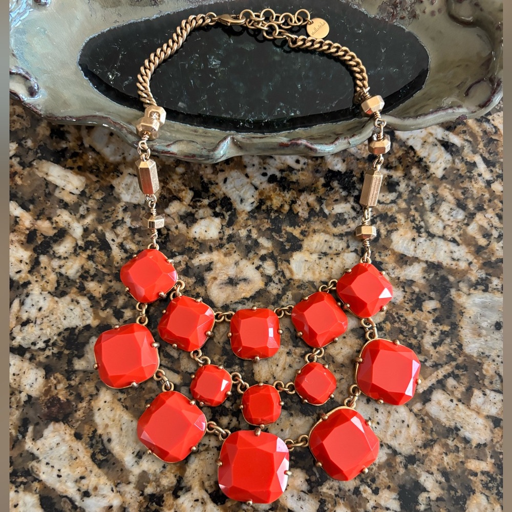Stella & Dot Retro Bib Necklace